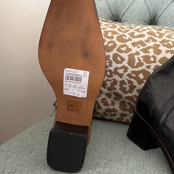 Top Shop Boots - Picture 2 of 2